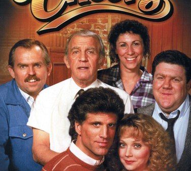 CHEERS: SEASON 1 Online